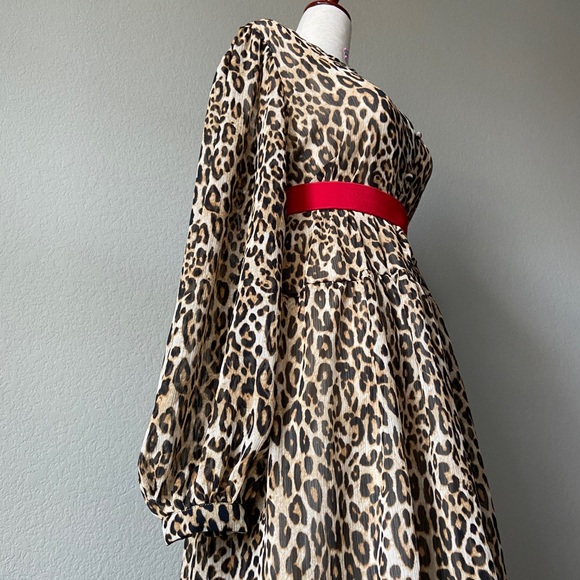 ❌SOLD❌ Chiffon Leopard-print Puff-sleeved Dress - Picture 13 of 16